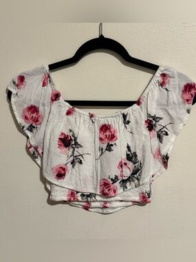 Kendall & Kylie Floral Crop Top